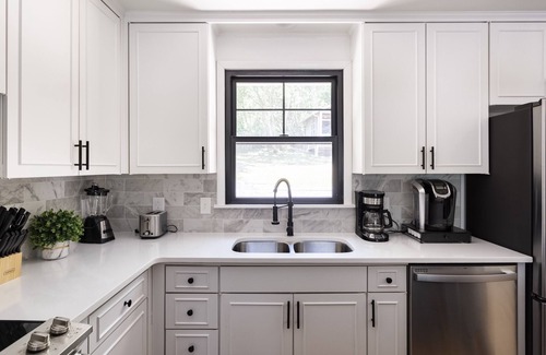 Nashville House | Spacious Home In A Quiet Neighborhood