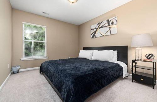 Southeast Raleigh House | Spacious Home, Large Groups, 5mi from DT Raleigh!