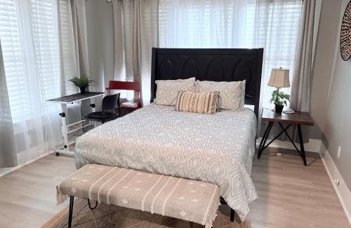 Beacon Hill House | Spacious Home Near Downtown San Antonio