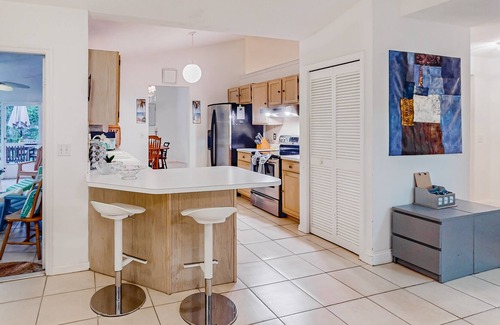 Port Malabar House | Spacious home near the Ocean overloooking the Preserve with enclosed Patio & W/D