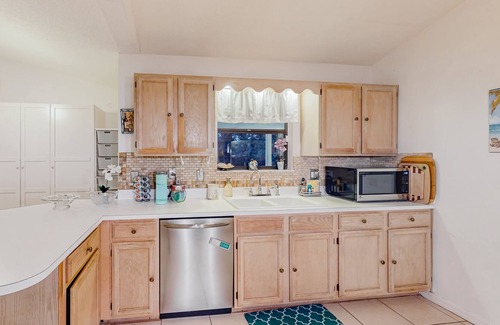 Port Malabar House | Spacious home near the Ocean overloooking the Preserve with enclosed Patio & W/D