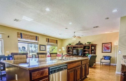 Pahrump House | Spacious home on Mountain Falls Golf Course and minutes from the Speedway.