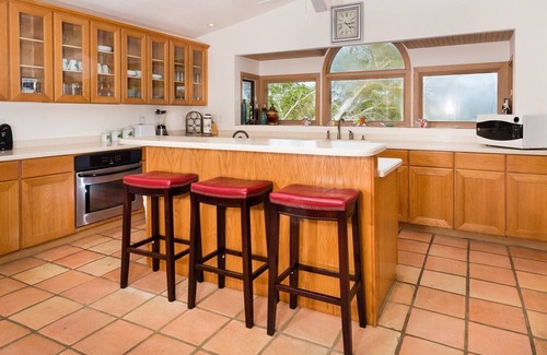 Wulfert House | Spacious home perfect for a large family and friends- Sleeps 6