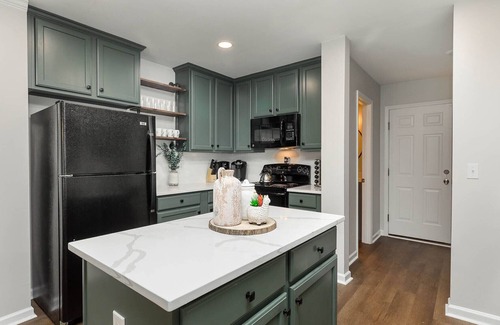 Northeast Raleigh House | Spacious Home- safe neighborhood near Capital Blvd