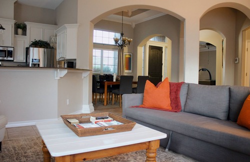 South Side House | Spacious Home Sleeps 6 w/Game Room