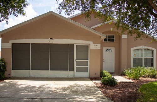 Clear Creek Villa | Spacious Home Southern Exposure Pool, Free Pool Heat, WiFi, Gameroom and more
