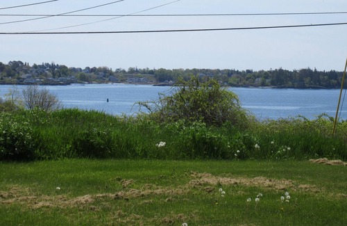 Mid-Coast and Islands House | Spacious Home, With Ocean Views, Large Yard, Private Driveway, Handicap Access