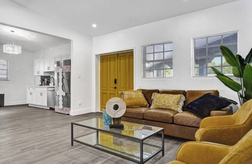 Ives Estates House | Spacious Home With Heated Pool