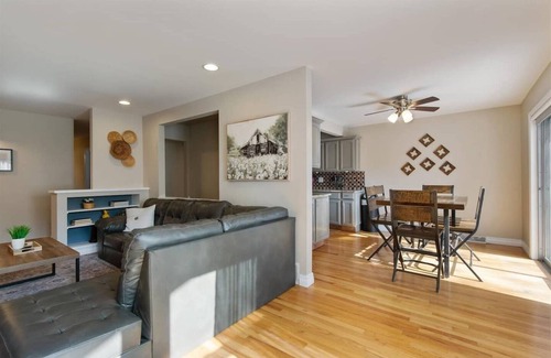 Littleton House | Spacious Homestead 3 Baths Game Den Yard
