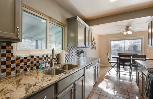 Littleton House | Spacious Homestead 3 Baths Game Den Yard
