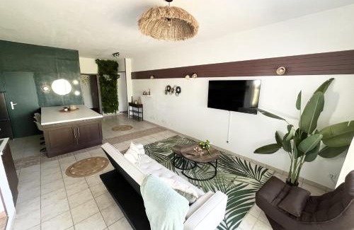 Mauguio House | Spacious house for 6 with pool table
