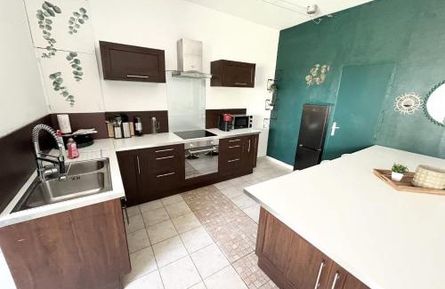 Mauguio House | Spacious house for 6 with pool table
