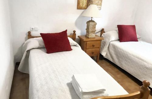 Benalauria House | Spacious House in Benalauría with Fireplace