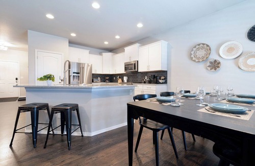 Monument House | Spacious house in Monument, Mountain Views, close to USAF Academy, Nature!