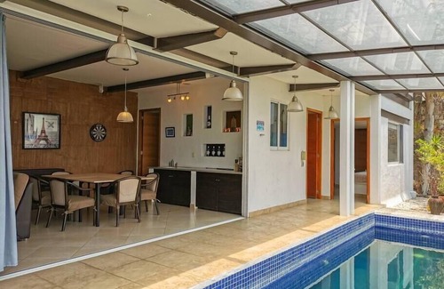 El Santuario House | Spacious House Next to the Sanctuary & Great Views