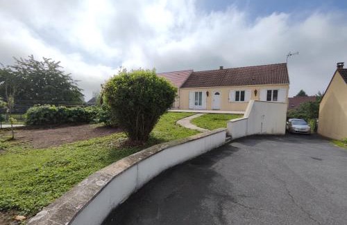 Monthyon House | Spacious house near Disneyland