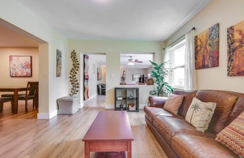 Plantation House | Spacious House near Fort Lauderdale - Minutes from the Beach