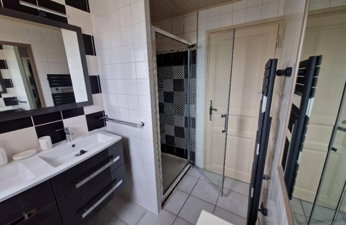 Poulx House | Spacious house not far Camargue National Park