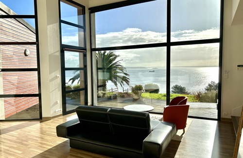 Roscanvel House | Spacious house with breathtaking sea views