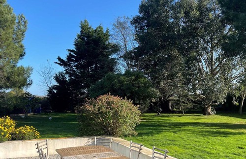 Locmaria House | Spacious House with Garden, Near Beach and Wild Coast