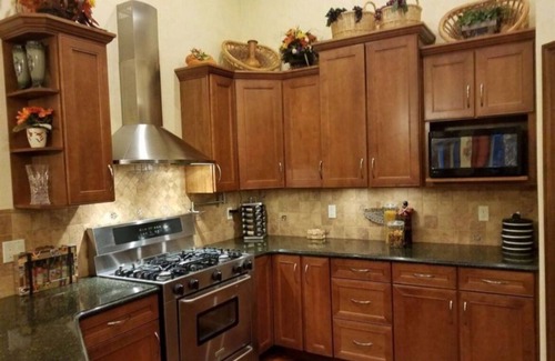 Larsen House | Spacious house with large yard in a peaceful neighborhood close to EAA grounds!