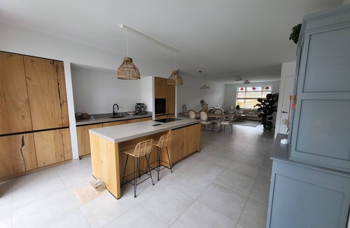 Heiloo Villa | Spacious house with sunny garden, covered terrace and A'dam in 30 min