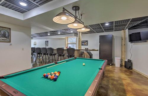 Hurley House | Spacious Hurley Home with Game Room Near Lakes