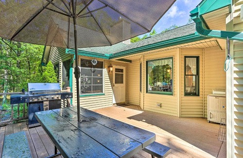 Lackawaxen House | Spacious Lackawaxen Home with Deck and Gas Grill!