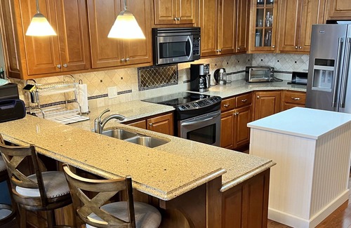 Gumlog House | Spacious Lake Home, Huge Dock, Gorgeous Views!