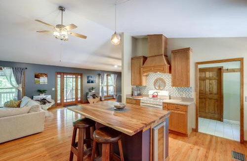 Lake Lure House | Spacious Lake Lure Family Home with Deck and Fire Pit!