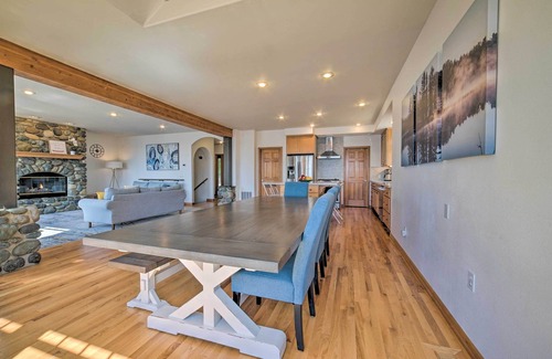 Lake Stevens House | Spacious Lake Stevens Home w/Fire Pit, Patio