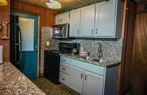Pine Mountain Ski Chalet | Spacious Lake View chalet perfect for making memories!