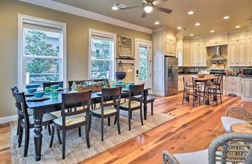 Winchester House | Spacious Lakeview Townhome, Pet-Friendly w/Dock & Boatslip