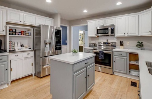 Lexington House | Spacious Lexington Home on 2.5 Acres | Sleeps 9