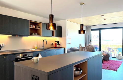 Hohwacht Apartment | Spacious, light-filled holiday apartment in cottage style.