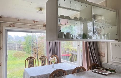 Dunedin House | Spacious & Lively @Maori Hill-Trees, flowers & birds, Cosy and Comfortable