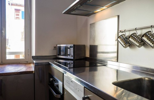Antibes City Centre Apartment | Spacious loft - heart typical Antibes Old Town -100 m sea&ramparts- all by foot