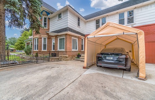 Loveland House | Spacious Luxe Downtown Victorian Home - Pets OK-Close to Rocky Mtn National Park