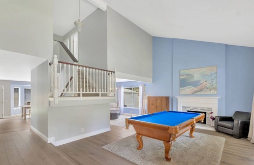Thousand Oaks House | Spacious Luxury Home in Westlake Village, California