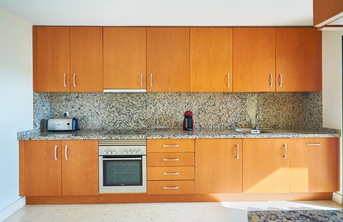 Benahavis Apartment | SPACIOUS LUXURY APARTMENT WITH SWIMMING POOLS, SPA AND GYM ON COSTA DEL SOL