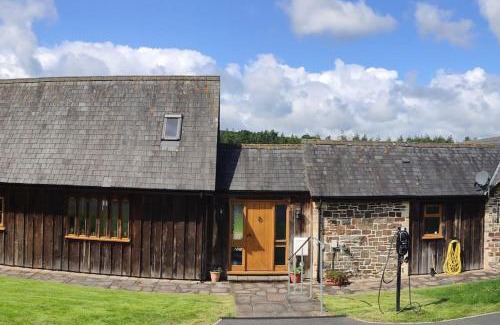 Torrington Villa | Spacious Luxury barn conversion - next to Tarka Trail cycle path