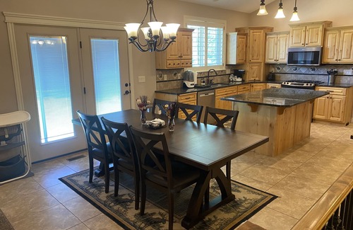 Idaho Falls House | Spacious Luxury Home in Heart of Idaho Falls