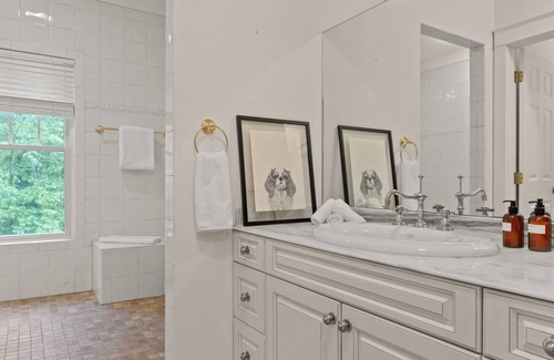 Egremont House | Spacious luxury near Catamount Ski Resort