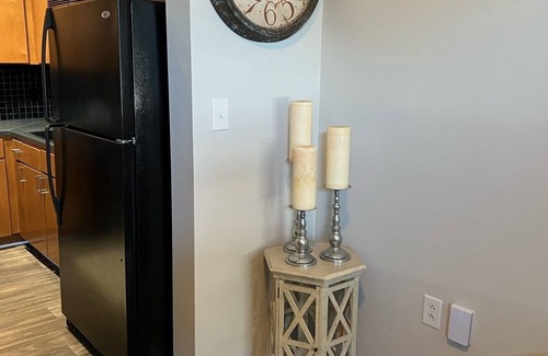 First Ward House | Spacious Luxury Townhouse in the Heart of Uptown
