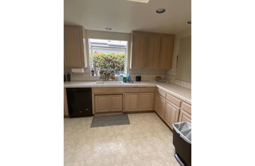 Mar Vista House | Spacious Mar Vista/Silicon Beach Home 4 + 2 - Sleeps 9!