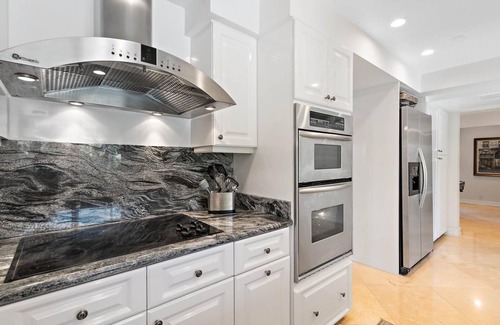Birch Park Finger Streets House | Spacious Mediterranean Beach Villa STEPS to the BEACH With Heated Pool & Spa!