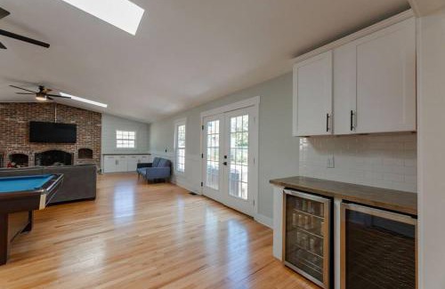 Green Meadow House | Spacious Midtown Ranch- 10 min to Wrightsville