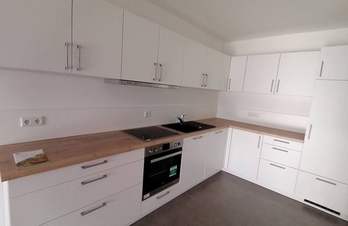 Bad Kissingen Apartment | Spacious modern apartment, large balcony, quiet suburban location, workplace