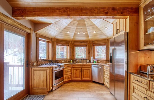 Warrior's Mark West House | Spacious mountain home w/private hot tub, firepit, & gourmet kitchen