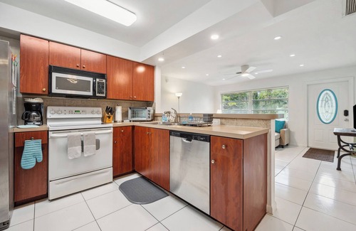 Florida North Atlantic Coast House | Spacious NPB 4 Bedroom 2 bath Home!